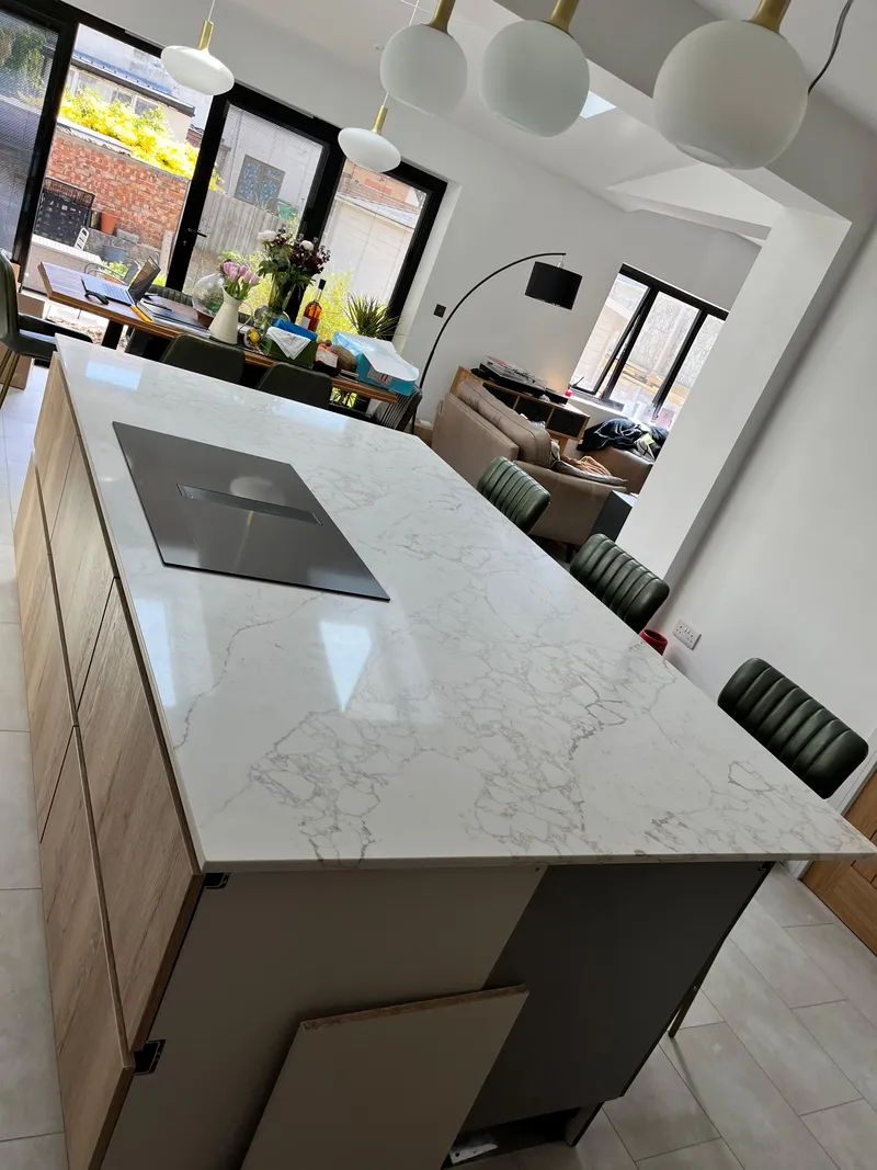 Luxury kitchen with quartz worktops