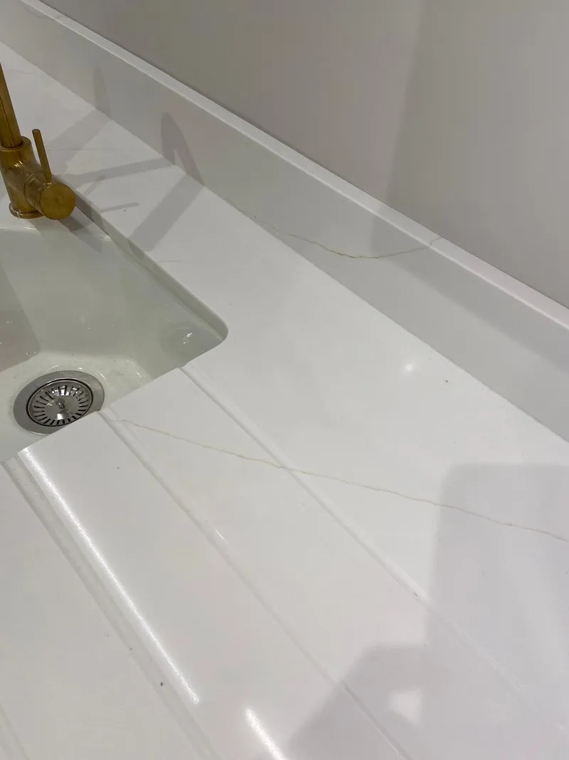 Oro Venato Bstone quartz kitchen worktops