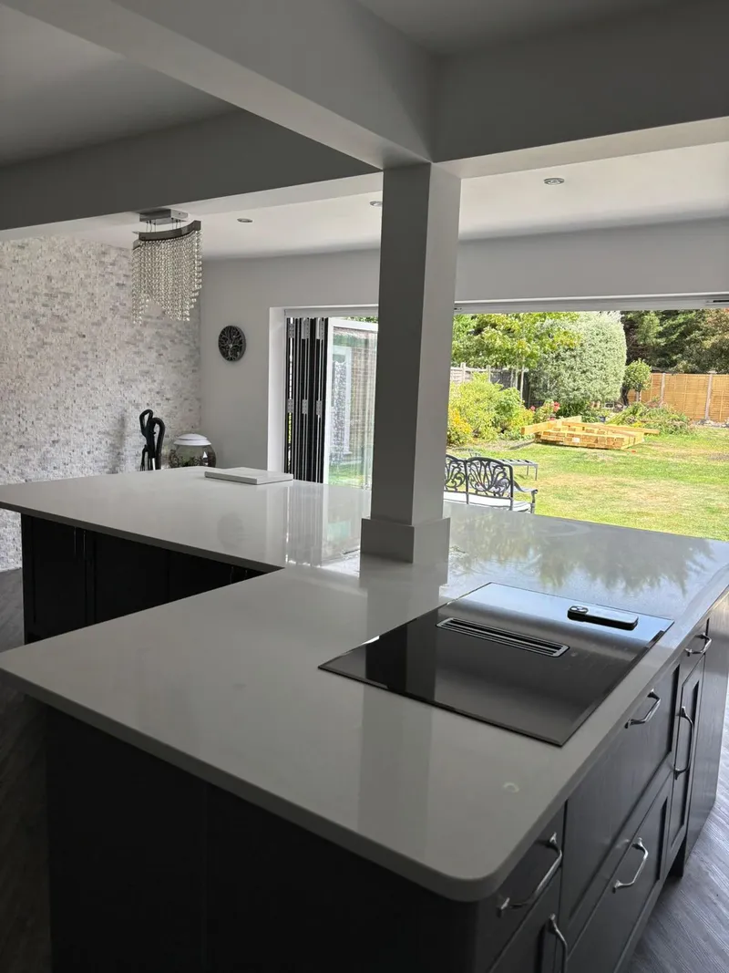 White Shimmer BQS quartz worktop uplift