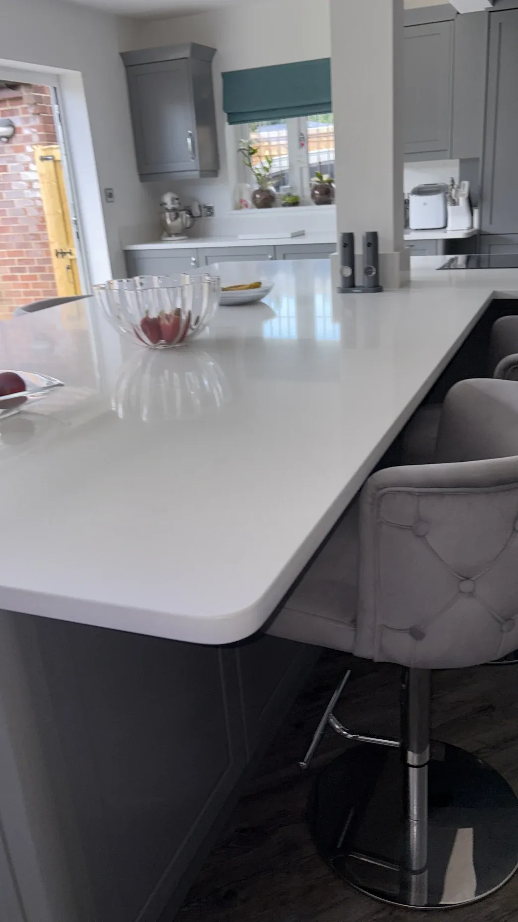 Michaela Steel's quartz kitchen worktops by In2stone