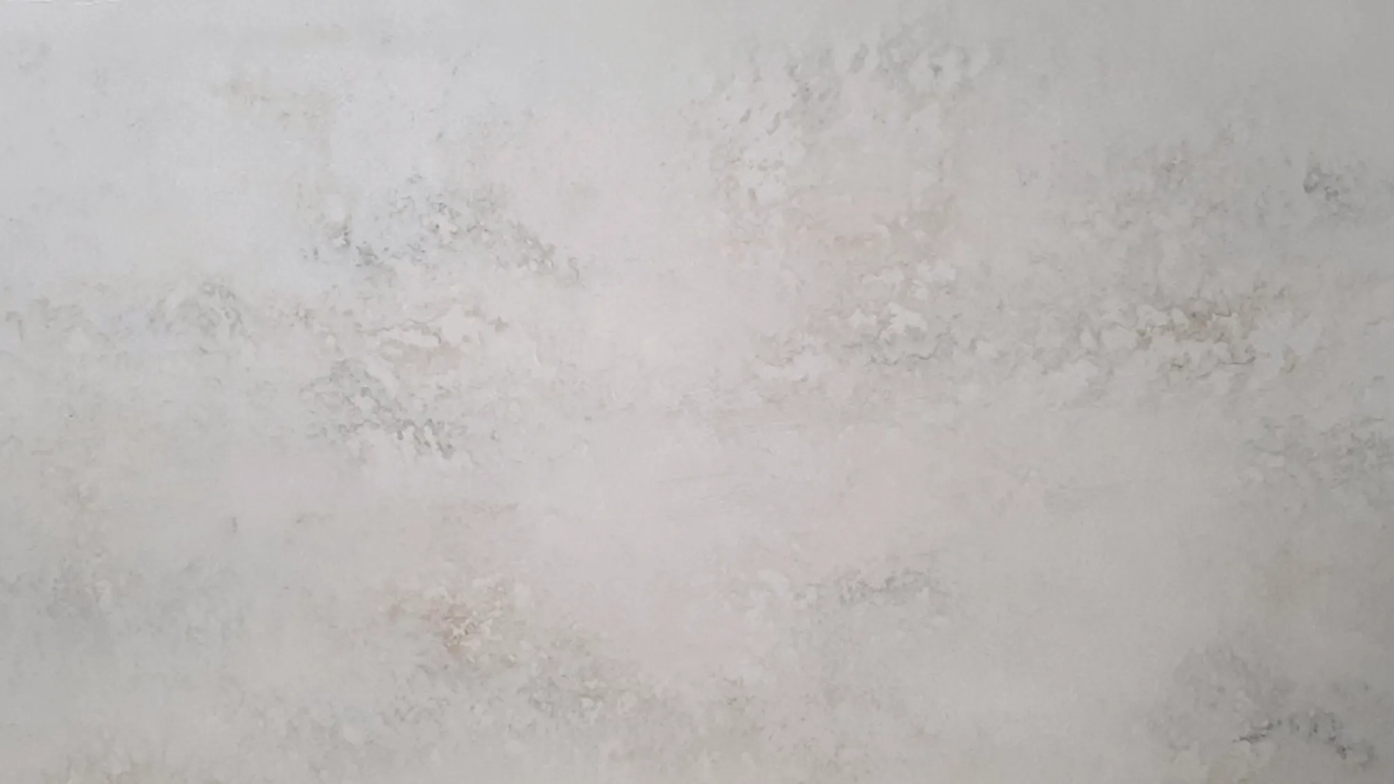 BQS Glacier Quartz