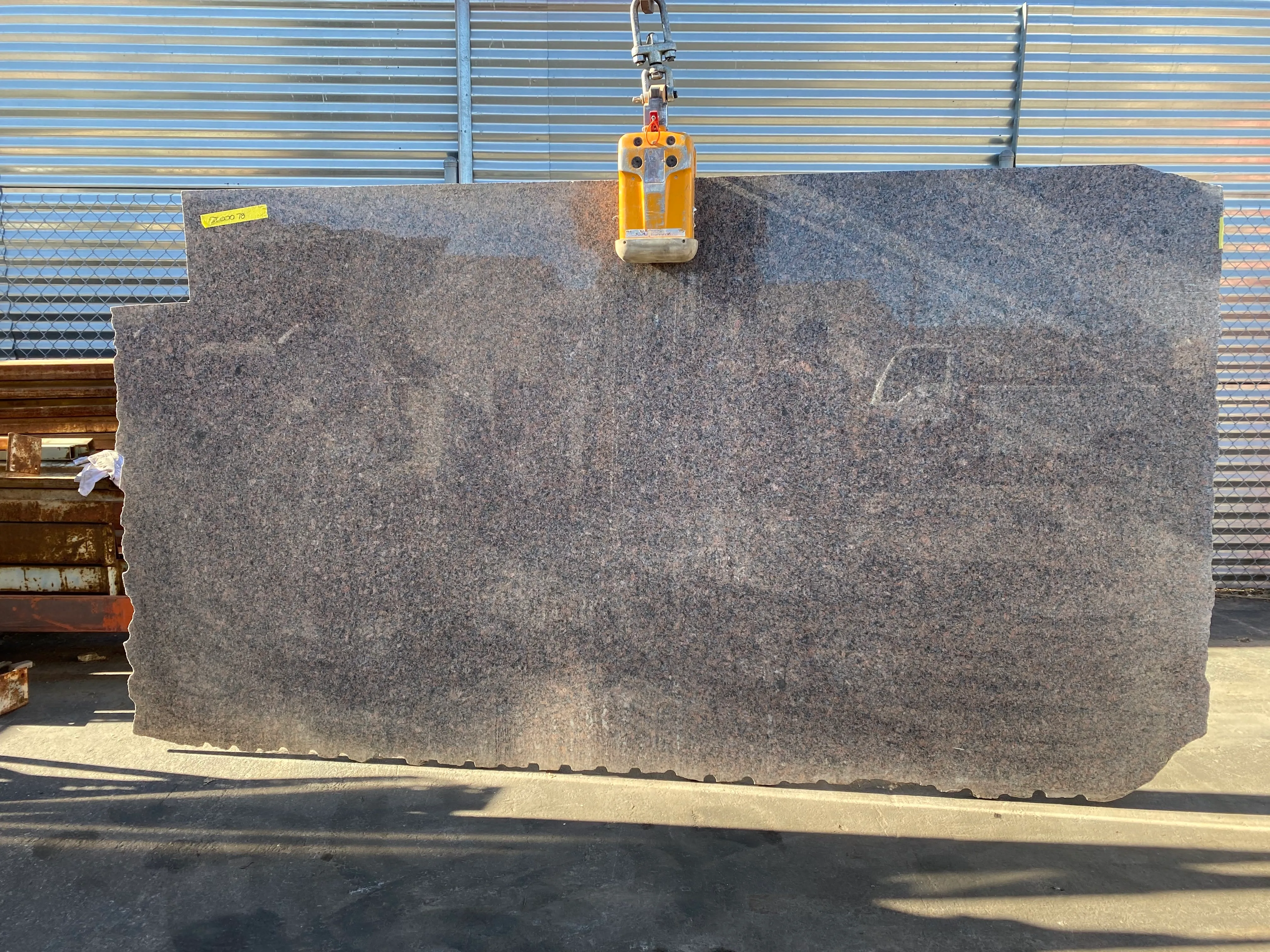 Dakota Mahogany Granite