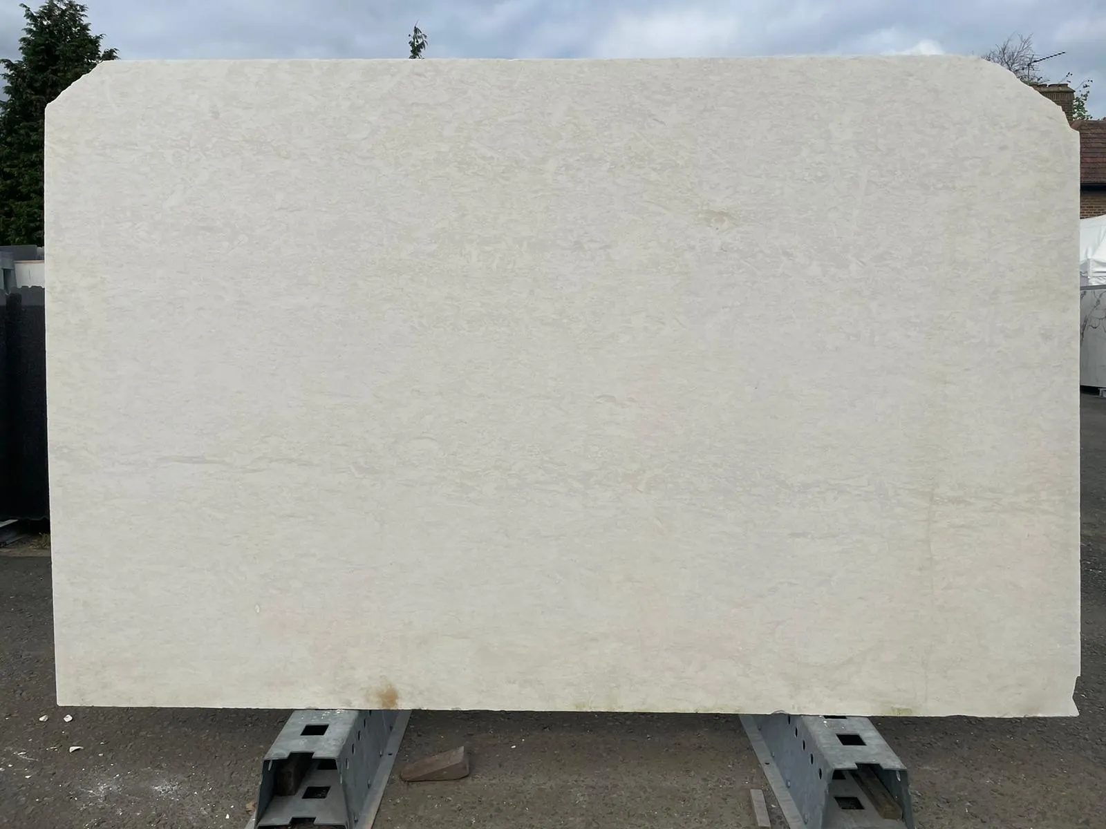 Vratza Extra Honed Marble