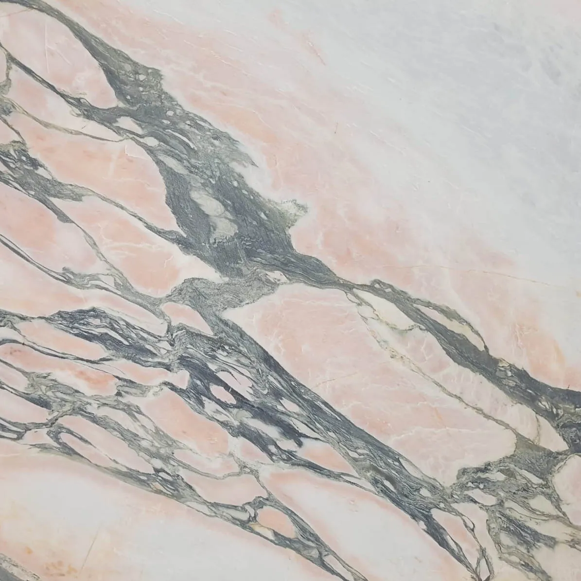 Rose Noir Marble