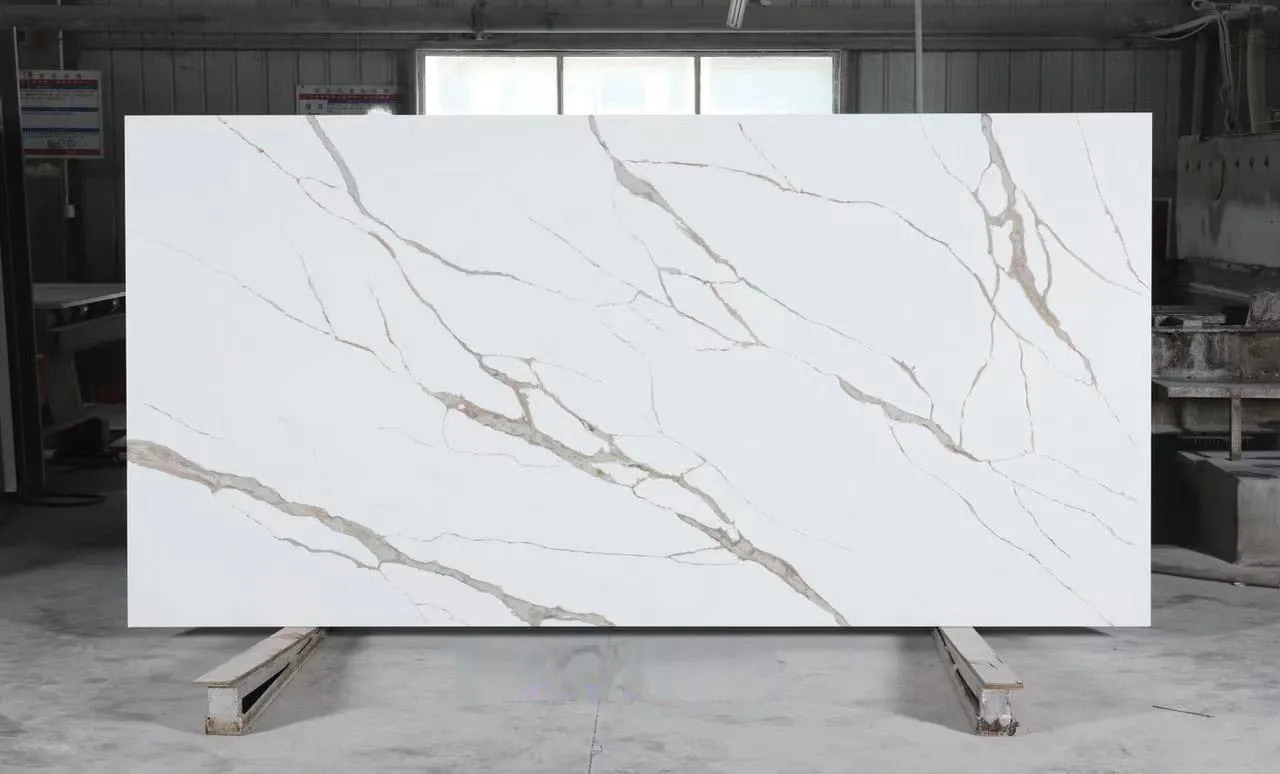 Classic Quartz Delano Quartz